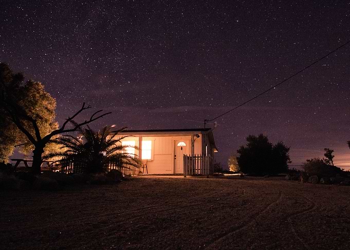 Shacked Up Under Stars
