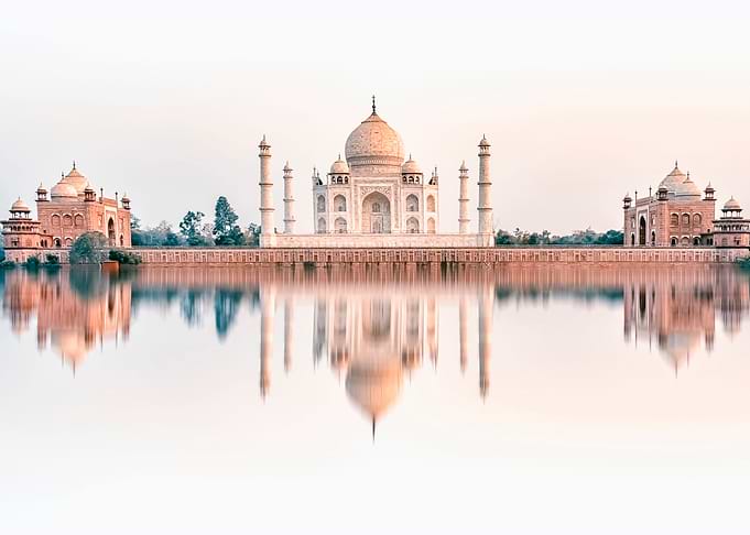Taj Reflection