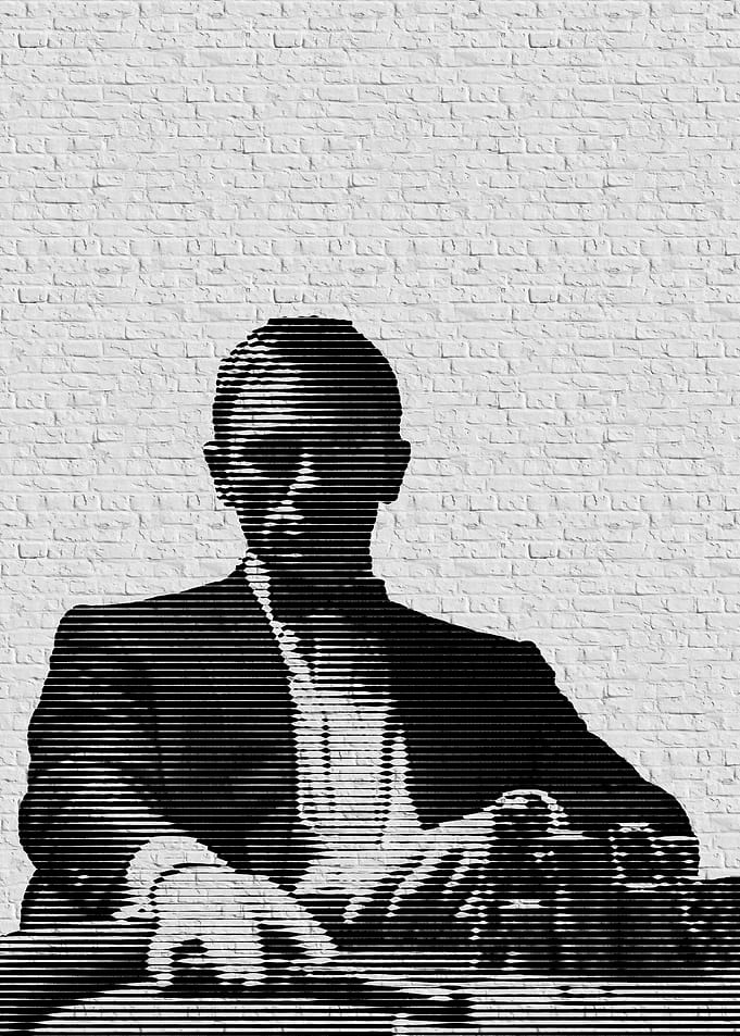 Daniel Craig