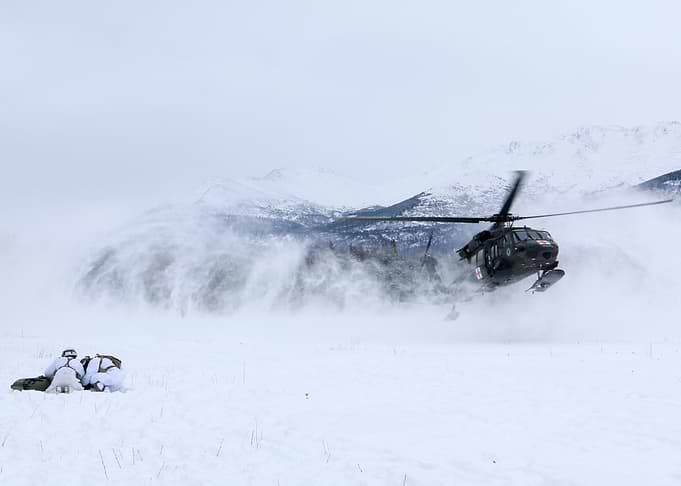 Snow Commandos