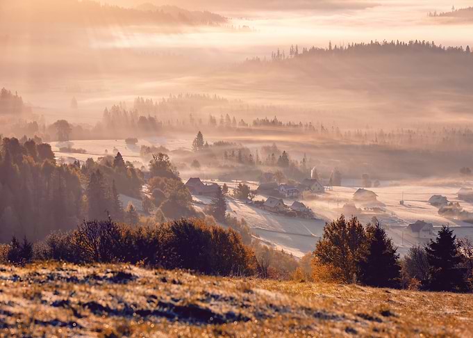 Autumn misty mountains