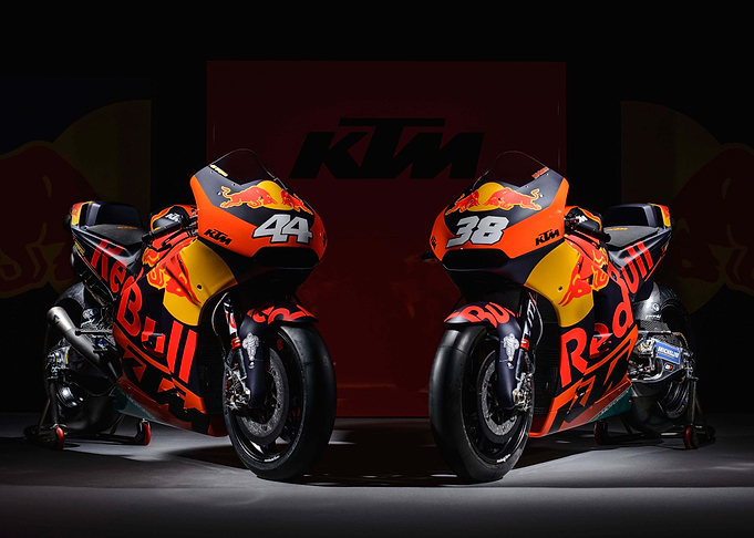 V Rossi back