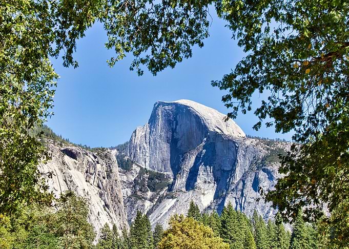 YOSEMITE VALLEY Half Dome