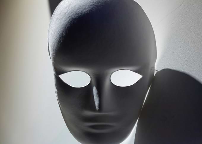 Mask disquieting shadows b