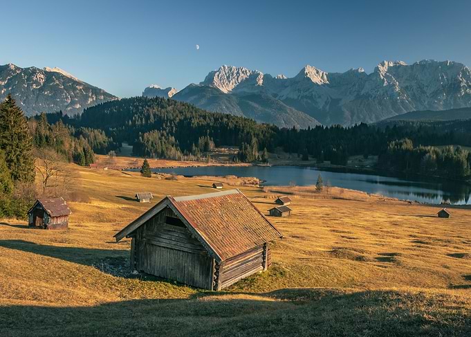 Fairytale Mountain World