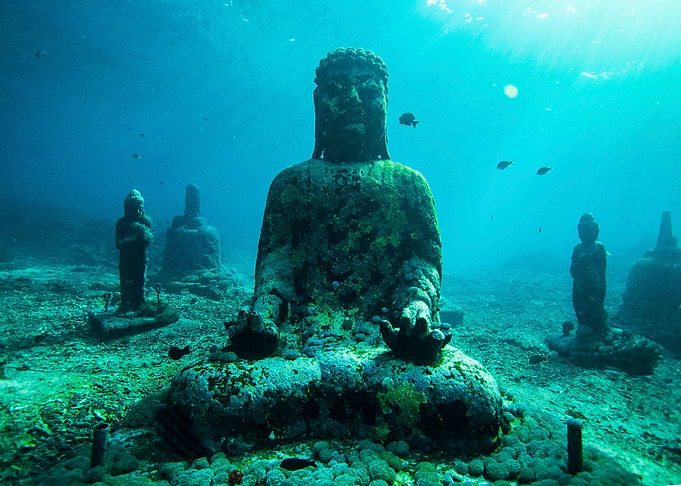 Underwater Buddha