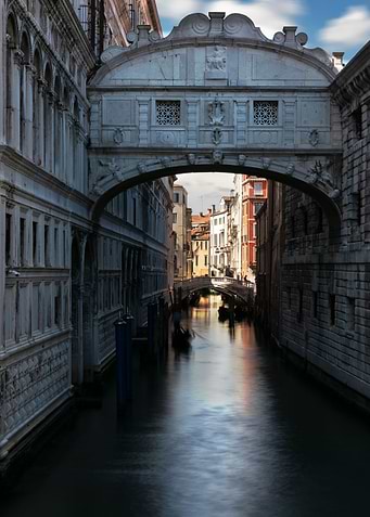 bridge of sighs