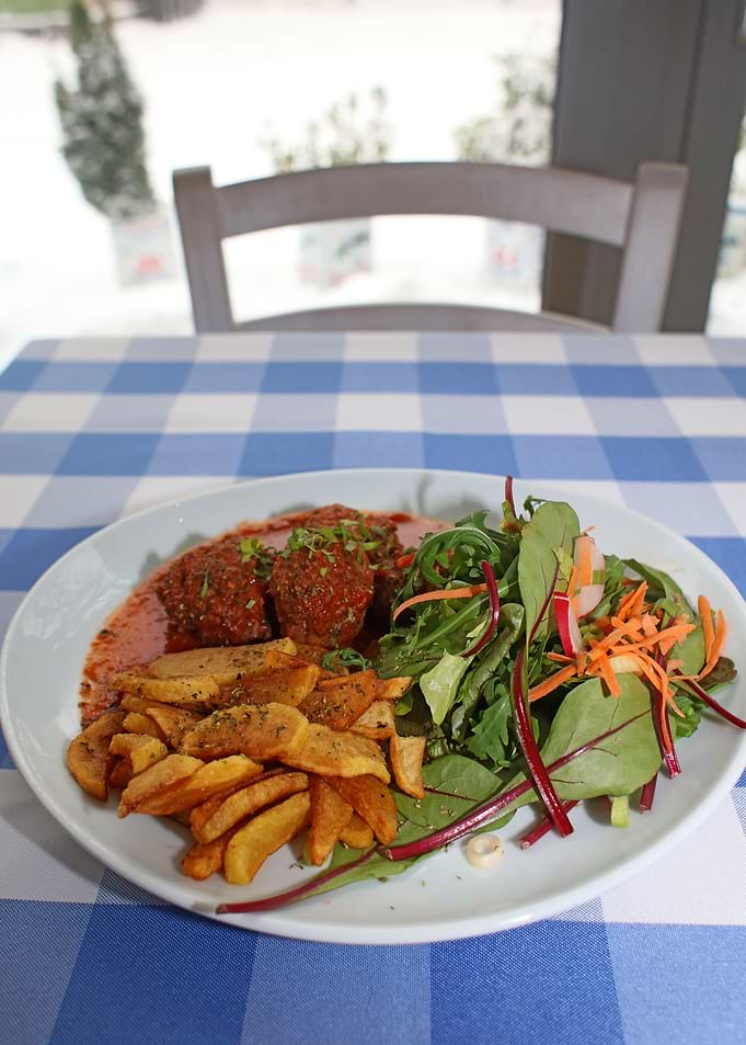 Greek meatballs with sauce