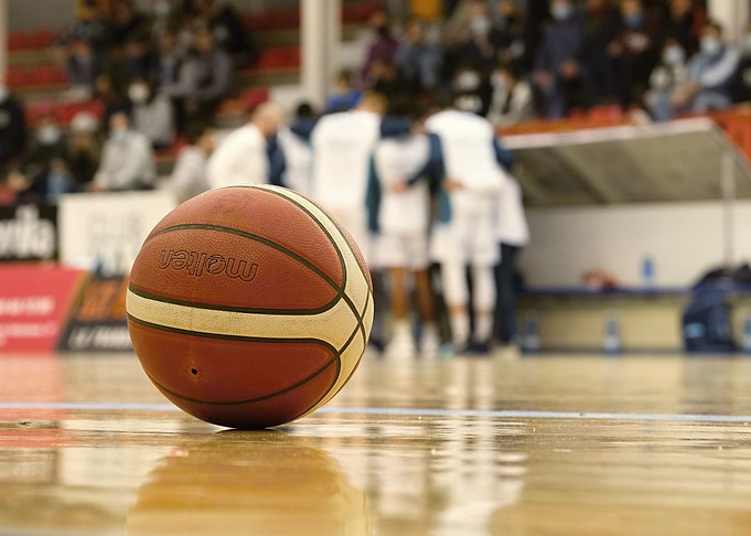 Basket Ball