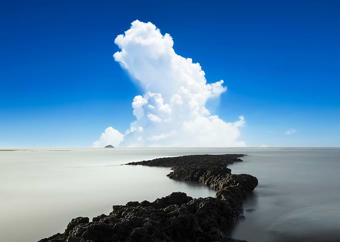 Extended algal reefs