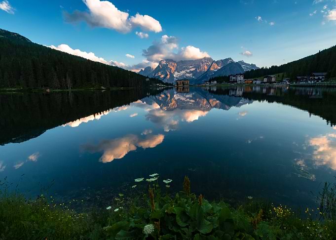 lake misurina