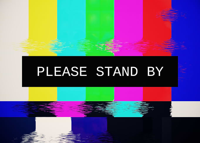 SMPTE color bars glitch pl