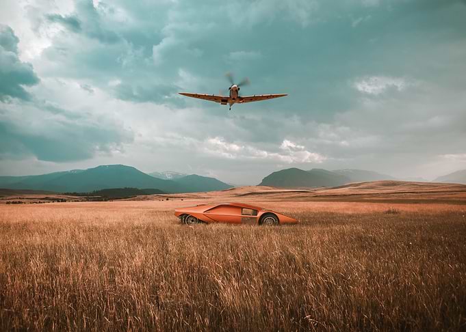 stratos in a field