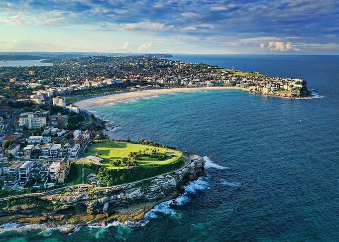 Tamarama Australia Travel