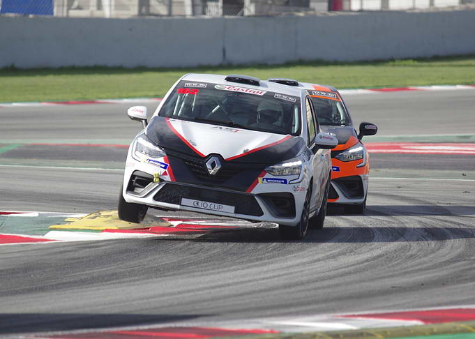 Clio Cup Jumping Corner