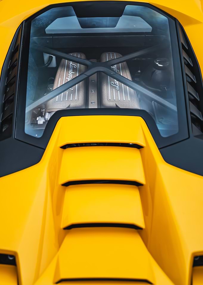 Lamborghini Engine