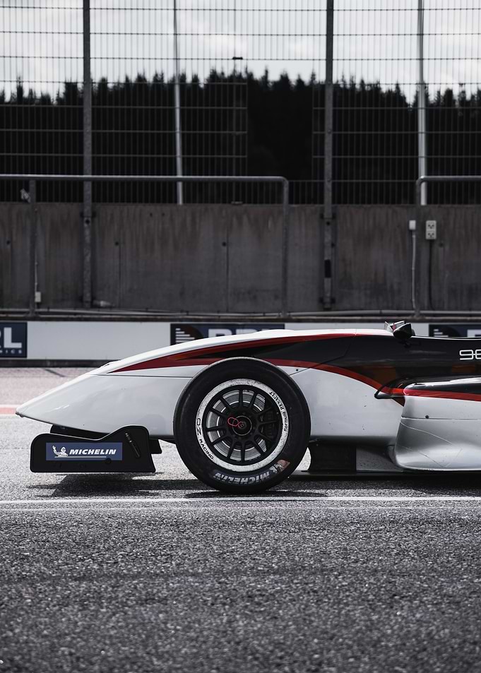 F1 Racing car