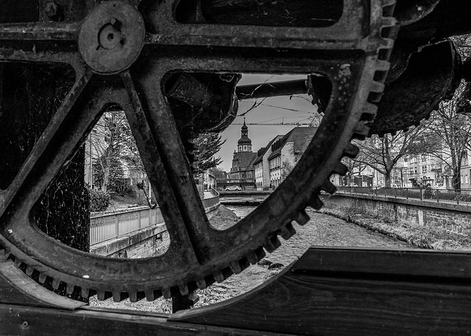 Through the Cog hole