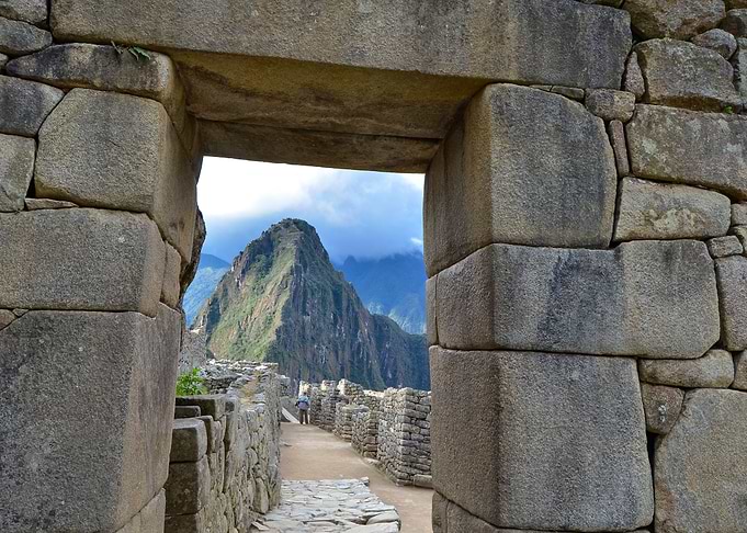 The gate II