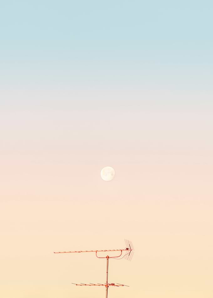 Moon Signal