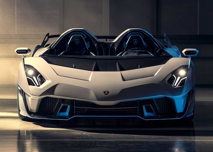 Lamborghini SC20 Race Car
