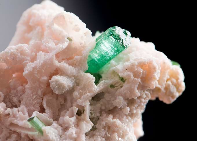 tourmaline mineral crystal
