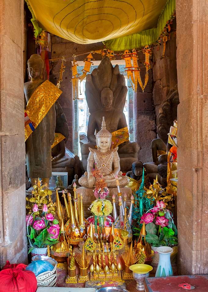 Buddhist shrine