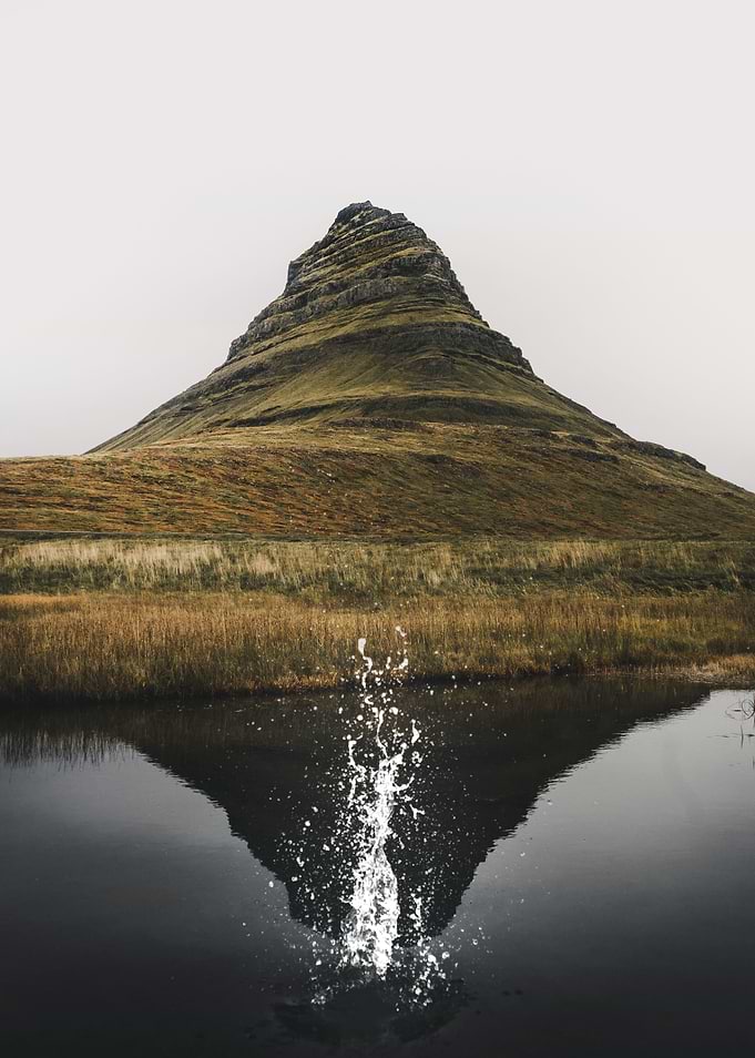 Solitary Splash