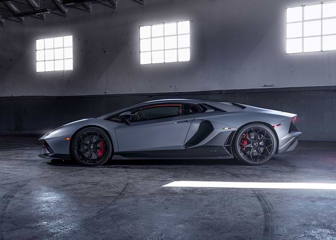Aventador LP 7804 Ultimae