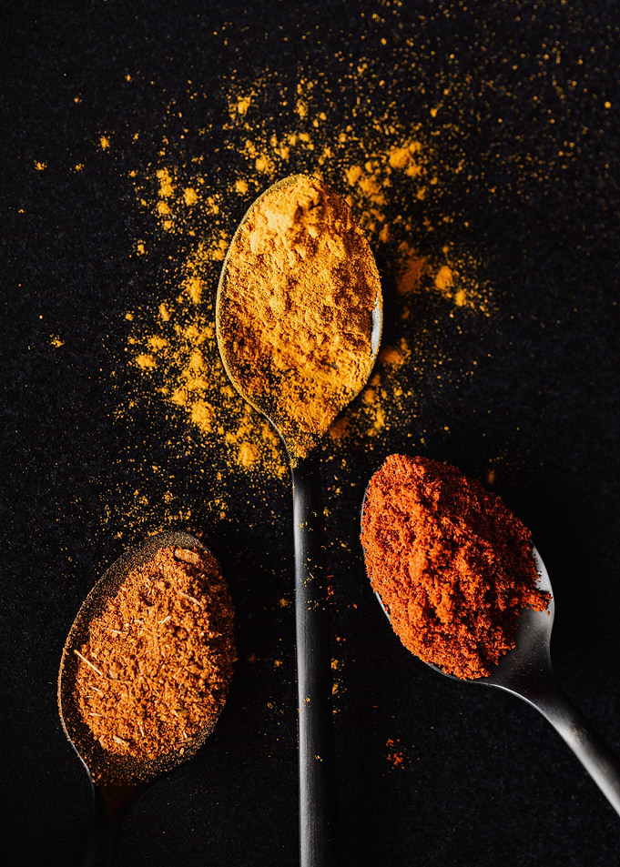 Spice in spoons