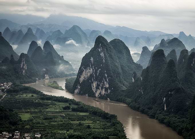 river and mashan mountain