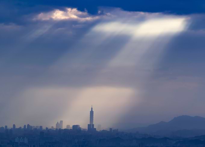 Oblique light