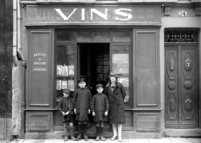 Vintage shop wine merchant