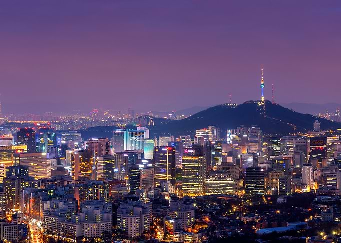 cityscape at night in seou