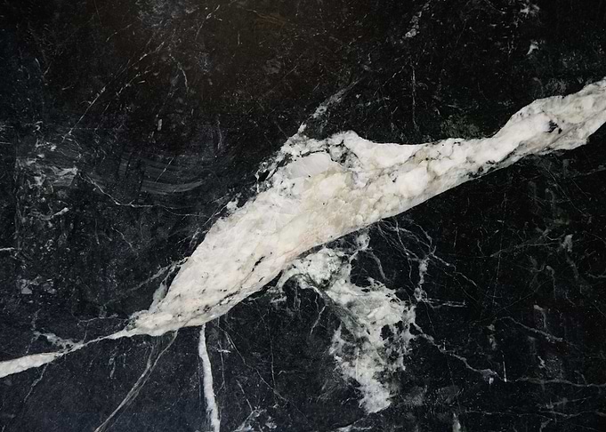 Black Marble Glam 2
