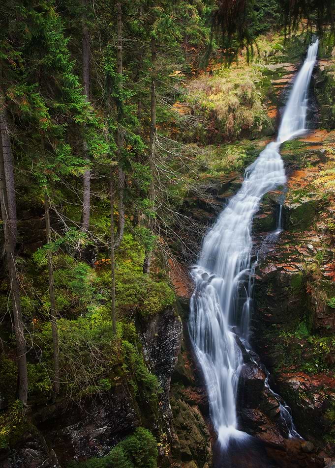 Kamienczyk Waterfall
