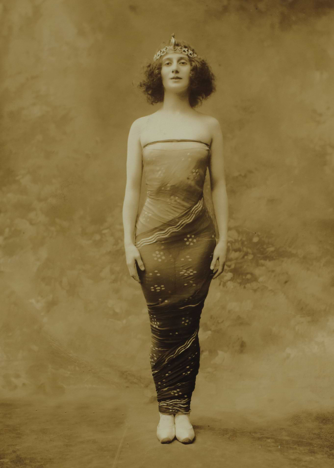 Old time Fashion Model