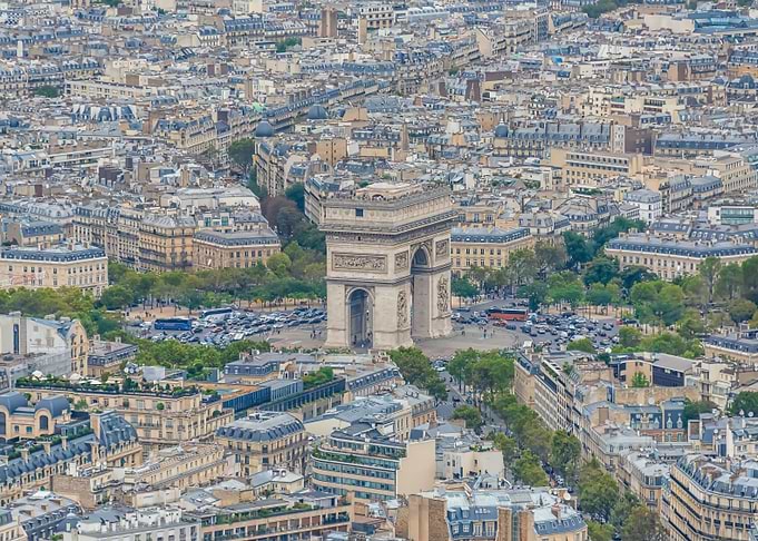 Place Charles De Gaulle