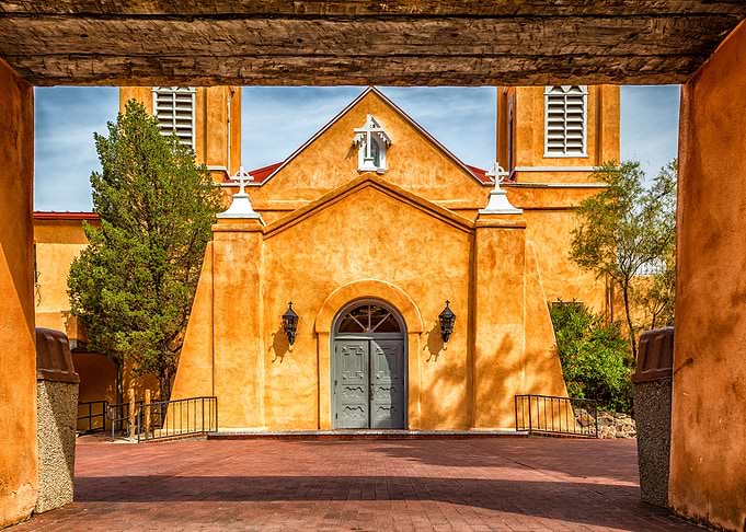 San Felipe de Neri Church