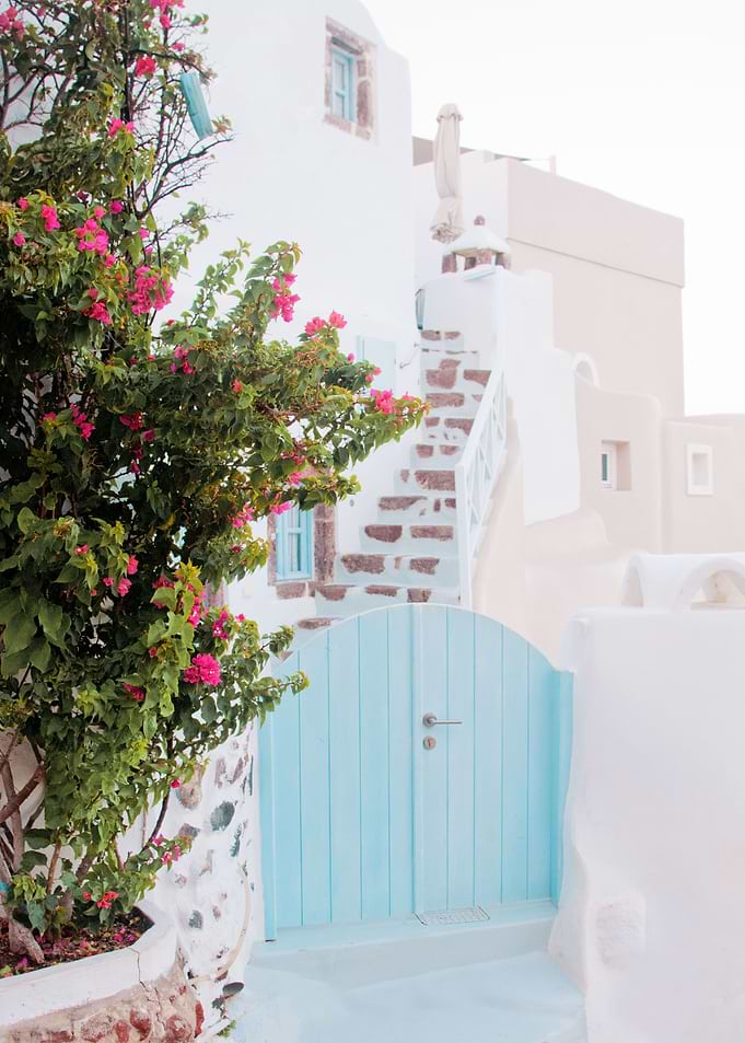 Dreamy Santorini Oia 1