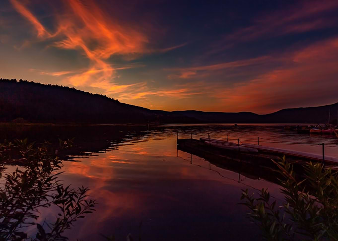 Autumn sunset on the lake