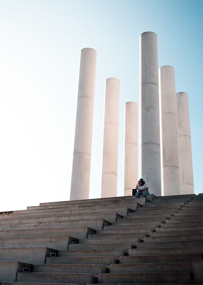 Pause at 12 columns