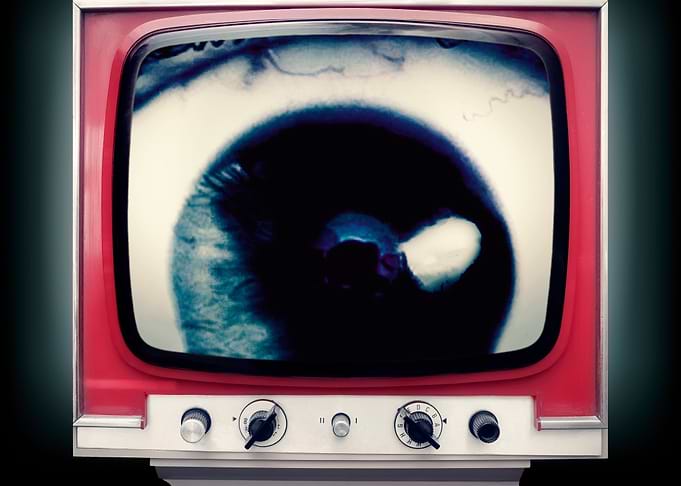 TV set eye nightmare disto