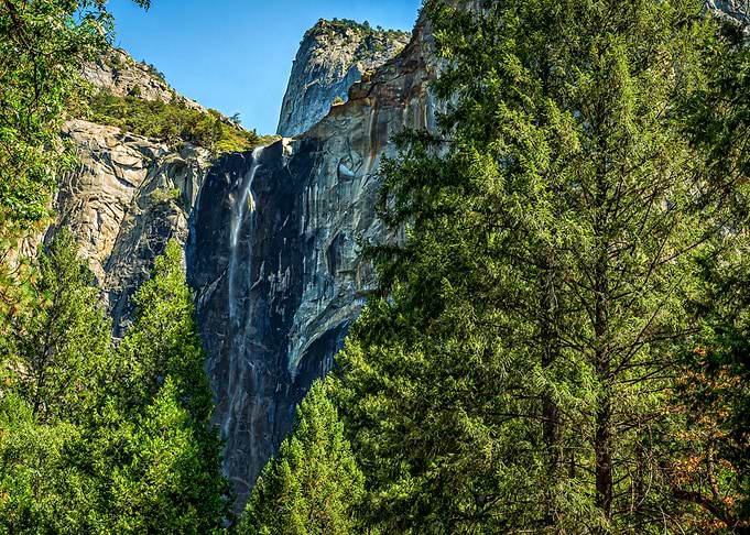 Bridalveil Falls Yosemite