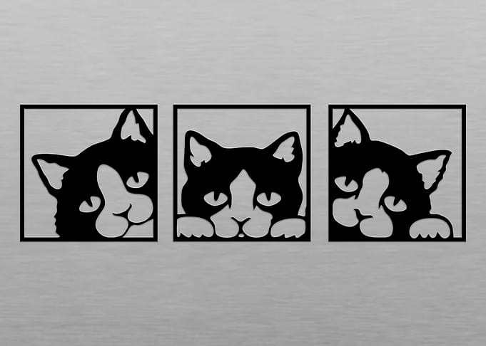 Horizontal Black Cat Head