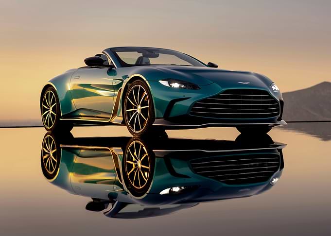 Aston Martin V12 Vantage