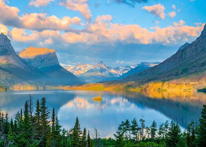 Lake in the vallley