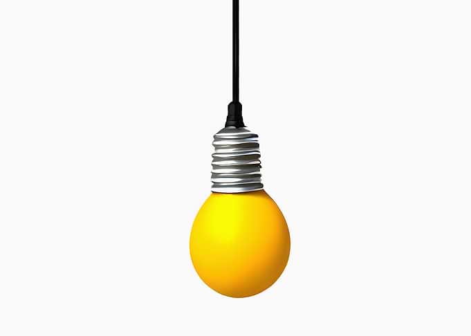 Lightbulb or egg yolk hang