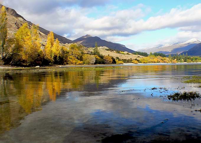 Mountains at Lake Forest