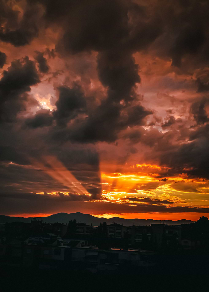 Gold clouds
